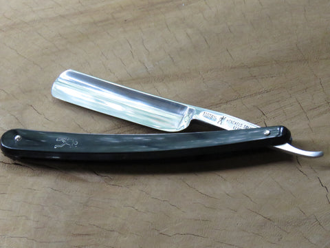 Vintage JA Henckels and Co straight razor (VR66)