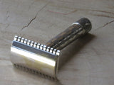 Gillette Bostonian (V402)