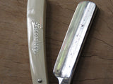 'Picadilly' best silver steel razor (VR 70)